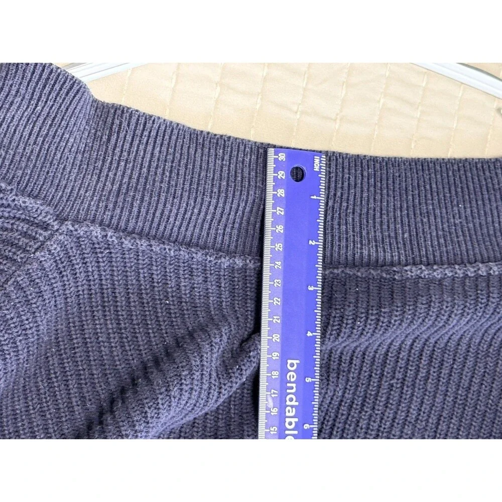 Vintage 1990’s Dockers Levi’s Navy Blue Knit Sweater | Large | 100% Cotton